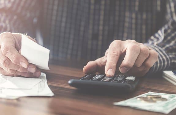 IMTC Director unscrambles the 'Digital vs. Cash' debate